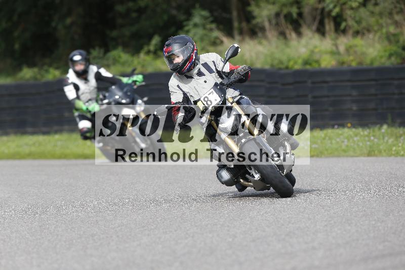 /Archiv-2025/53 16.09.2025 Track Day Domi Aegerter ADR/Gruppe gelb/87